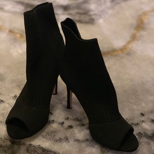 Black Catherine Malandrino Peek Toe